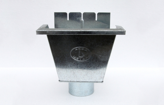 ВОДОСБОРНО КВАДРАТНО КАЗАНЧЕ ”АКВА-КЛАСИК“ ВОДОСБОРНО КВАДРАТНО КАЗАНЧЕ ”АКВА-КЛАСИК“